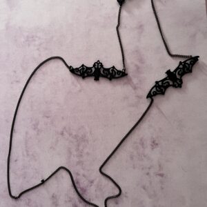 Spectacle chain - Bats
